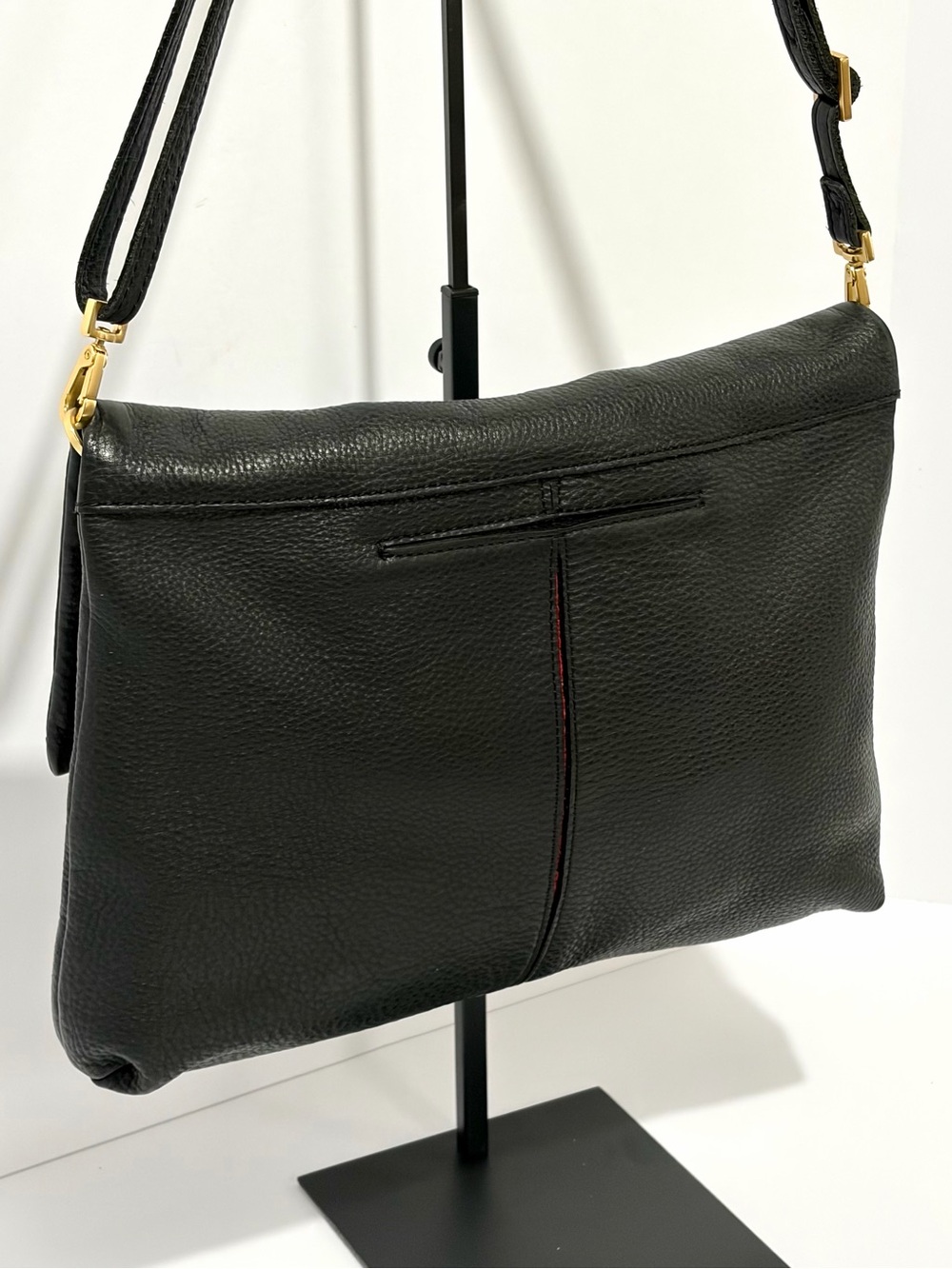 Hammitt VIP Large Crossbody Bag In Black Leather With Brushed Gold Hardware - Picture 8 of 12
